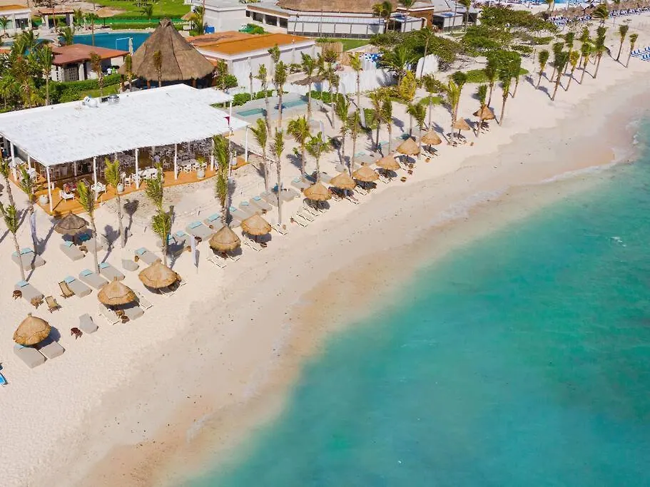 Seahorse Prvt Jacuzzi W Ocean View Beach Access 9 Pools Akumal Mexico
